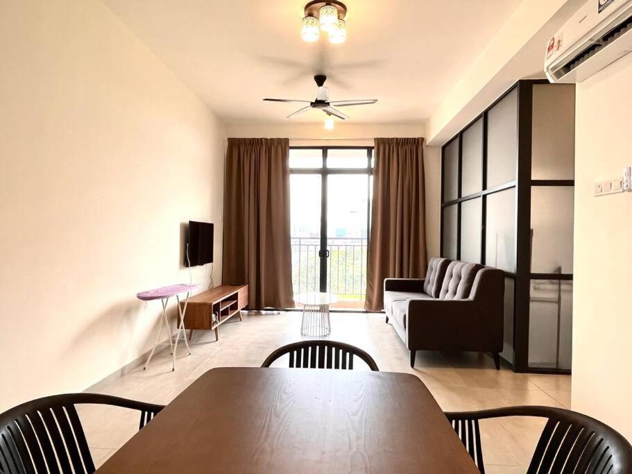 Ins Suite @ The Quartz Residence-Infinity Pool Malacca Ngoại thất bức ảnh