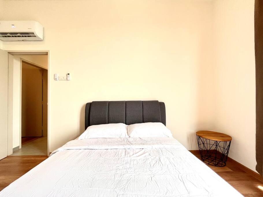 Ins Suite @ The Quartz Residence-Infinity Pool Malacca Ngoại thất bức ảnh